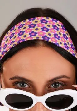 Yiwu Yujie Imp & Exp Co. Ltd Womens 1960's Mod Fashion Accessory Kit -Scarves Sales 2023 1960s accessory kit alt 5